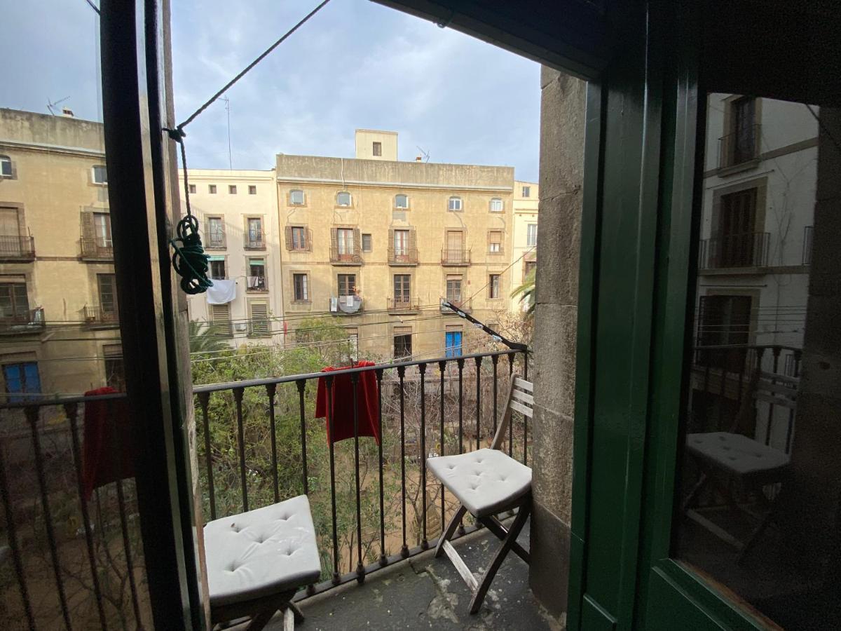Lovely 2-bed In Barcelonas Location Leilighet Barcelona