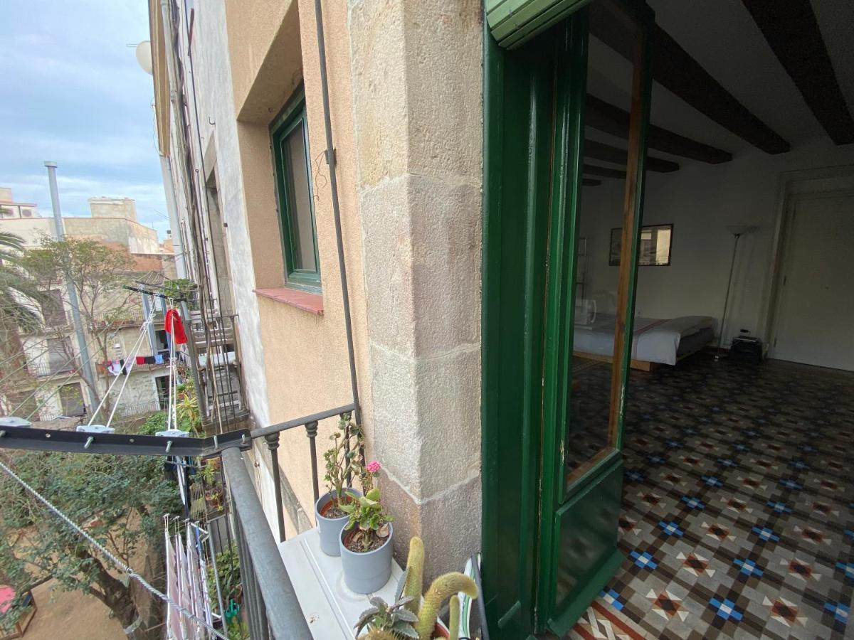 Lovely 2-bed In Barcelonas Location Leilighet Barcelona