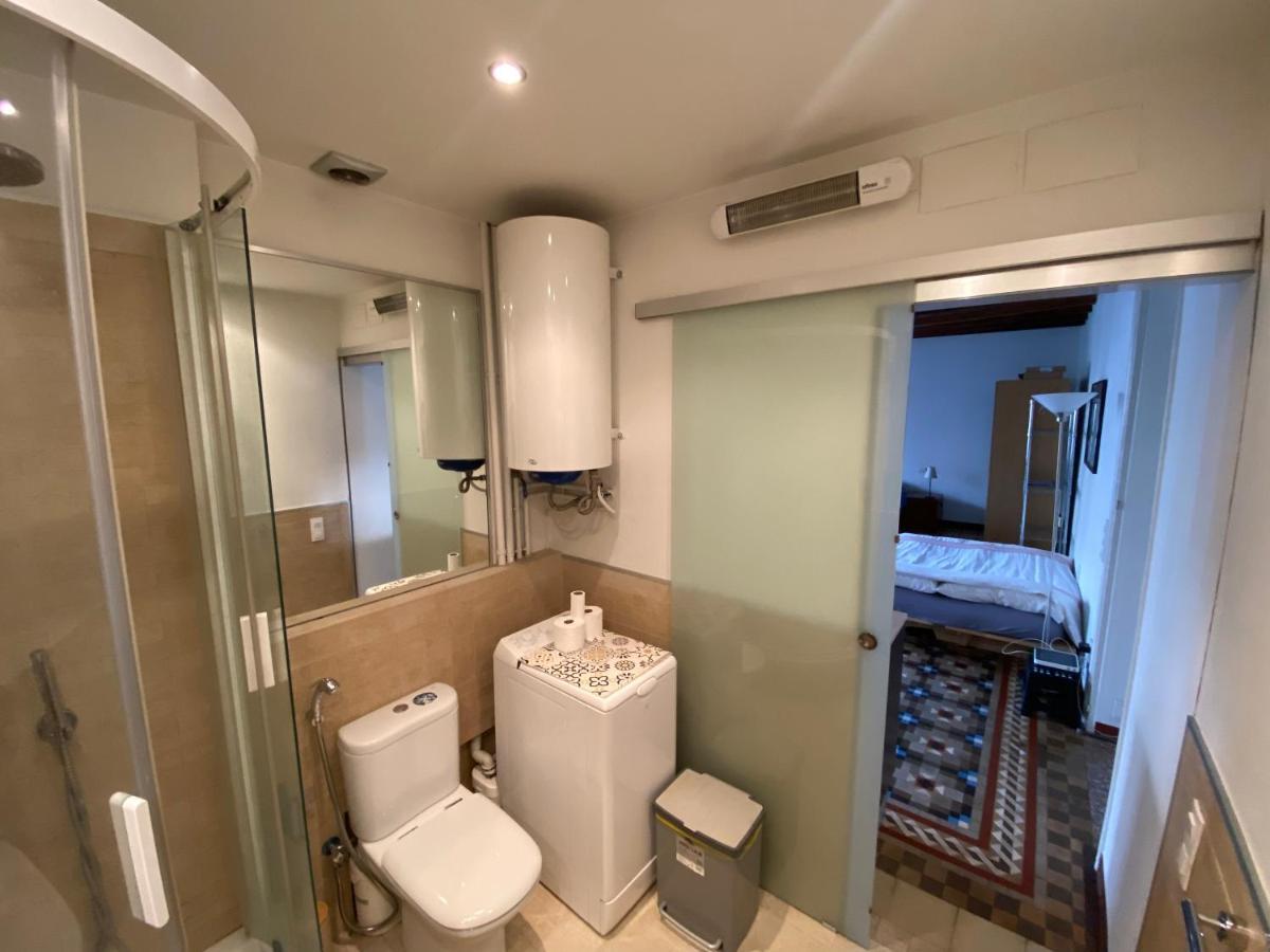 Lovely 2-bed In Barcelonas Location * Barcelone