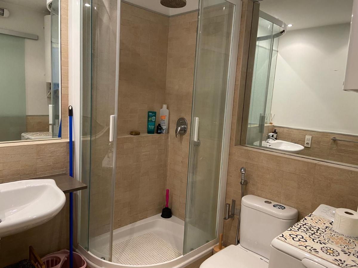 Lovely 2-bed In Barcelonas Location Appartement Barcelone